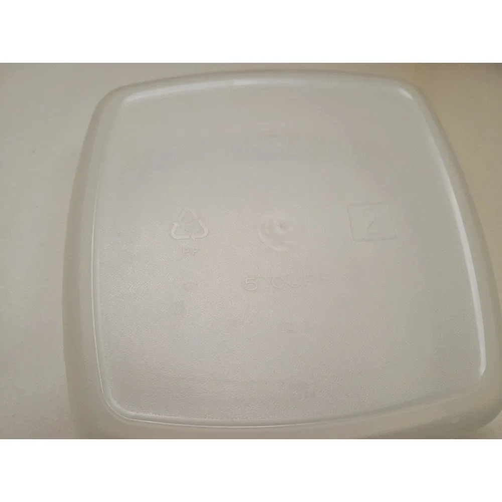 VNT Lot Food Storage Rubbermaid EasyFind Servin'Saver #2 Square Ekco Storemates